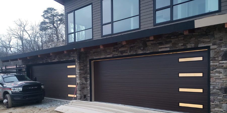 7 Easy Ways to Use Garage Door Lubricant, Home Beautifully